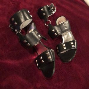 Badass Dolce & Gabbana heels!